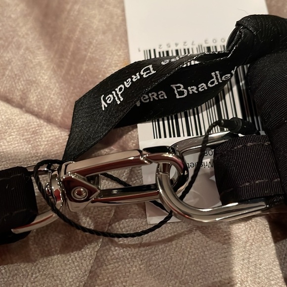 New! Vera Bradley Wristlet RFID Tech Full Size Wallet Wristlet - Picture 9 of 11